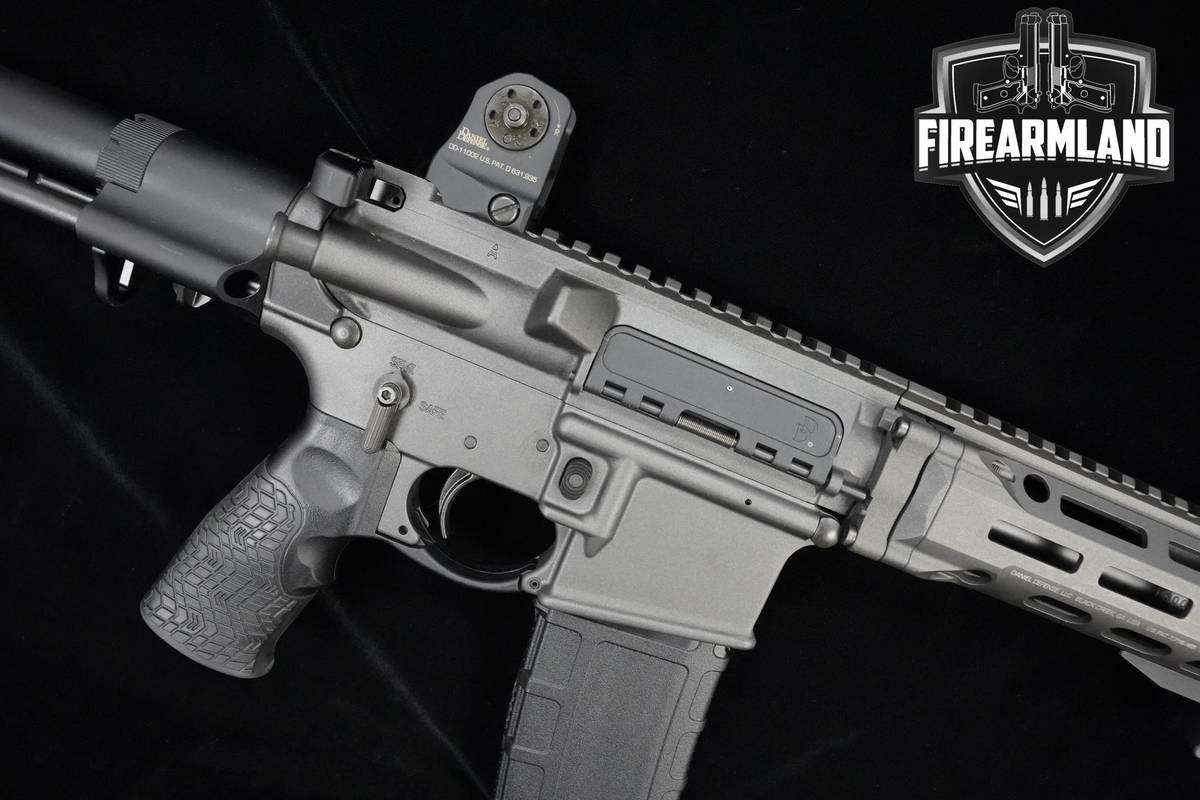 Daniel Defense DDM4 PDW 300 Blackout AR-15 Daniel-Defense-DDM4-PDW +CASE