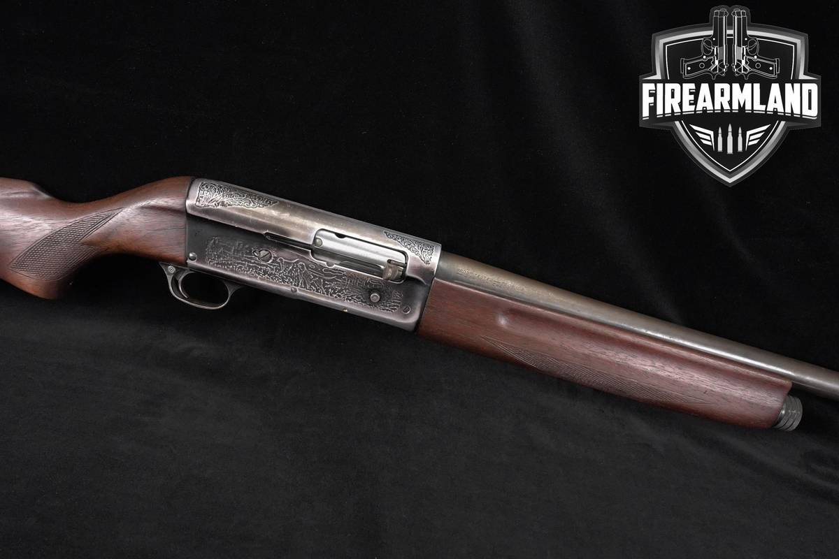 Savage Arms Model 775 Lightweight 12-Gauge 28" Black & Walnut