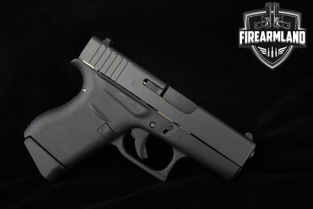 Glock 43 Slimline 9mm Glock G43 G-43 +2 MAGS, ORIG CASE & HOLSTER