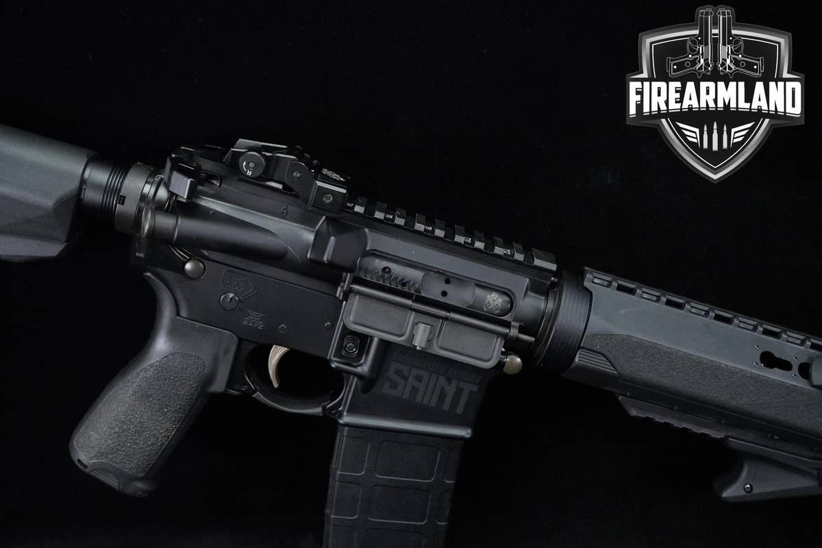 Springfield Armory SAINT 5.56 NATO AR-15 AR15 16"