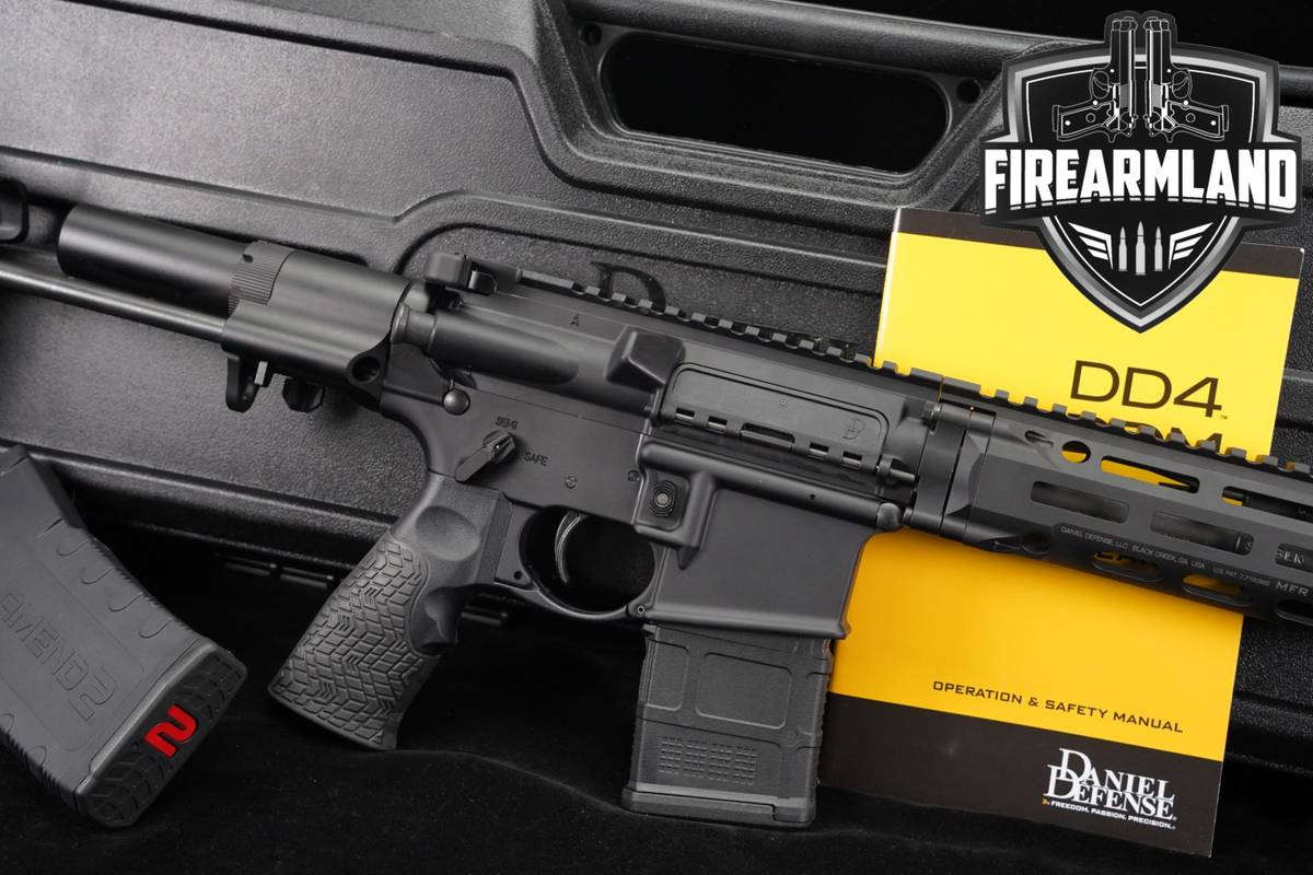 Daniel Defense DDM4 PDW 300 Blackout AR-15 AR15 7 MFR-XL +2 MAGS, ORIG CASE