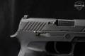 Sig Sauer P320 Compact 9mm Luger Nitron in Excellent Condition Image 3