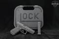 Glock G19 Gen3 9mm Luger (9x19 Para) Black in Excellent Condition Image 2