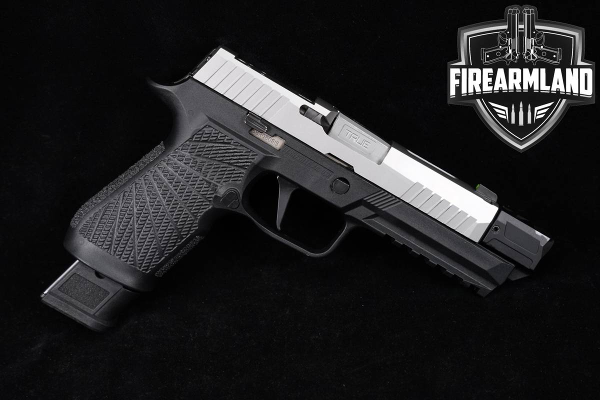 Sig Sauer P320 XCarry 9mm 3.9" Stainless P-320 X-Carry +4 MAGS & ORIG CASE