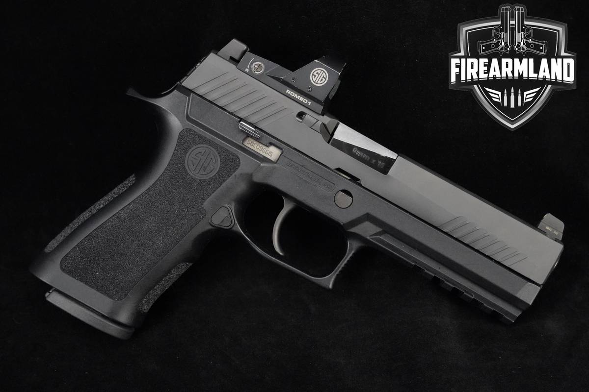 Sig Sauer P320 9mm 4.7" Sig-Sauer-P320 P-320 +2 MAGS, CASE & ROMEO1 OPTIC