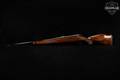 Weatherby Mark V Deluxe; Howa (Japan) production 7mm Wby. Mag. Blued & Walnut in Very Good Condition Image 2
