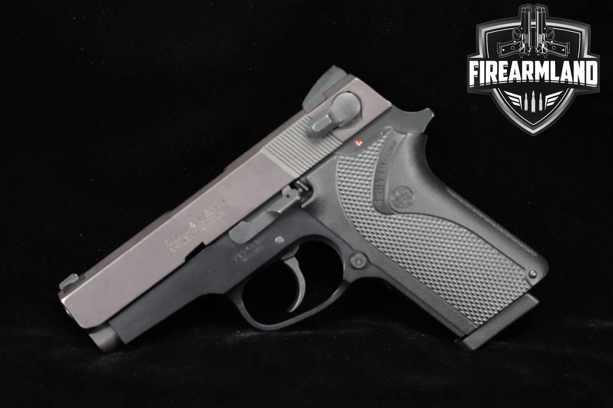 Smith & Wesson S&W Model 908 Value Series 9mm 3.5" +2 MAGS & HOLSTER