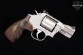 Smith & Wesson (S&W) 686-6 Performance Center .357 Mag. Stainless Steel in Excellent Condition Image 4
