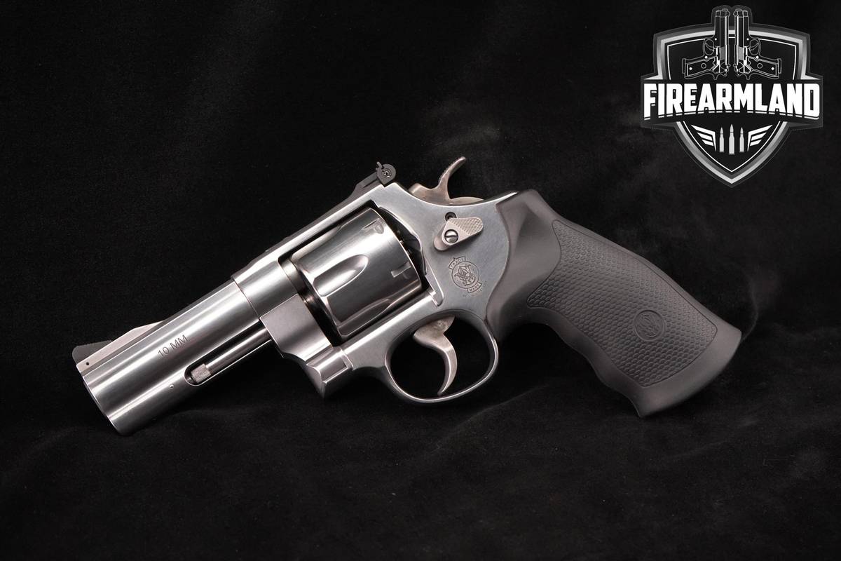 DESIRED Smith & Wesson S&W Model 610-3 10mm 3.88" Stainless ORIG-CASE