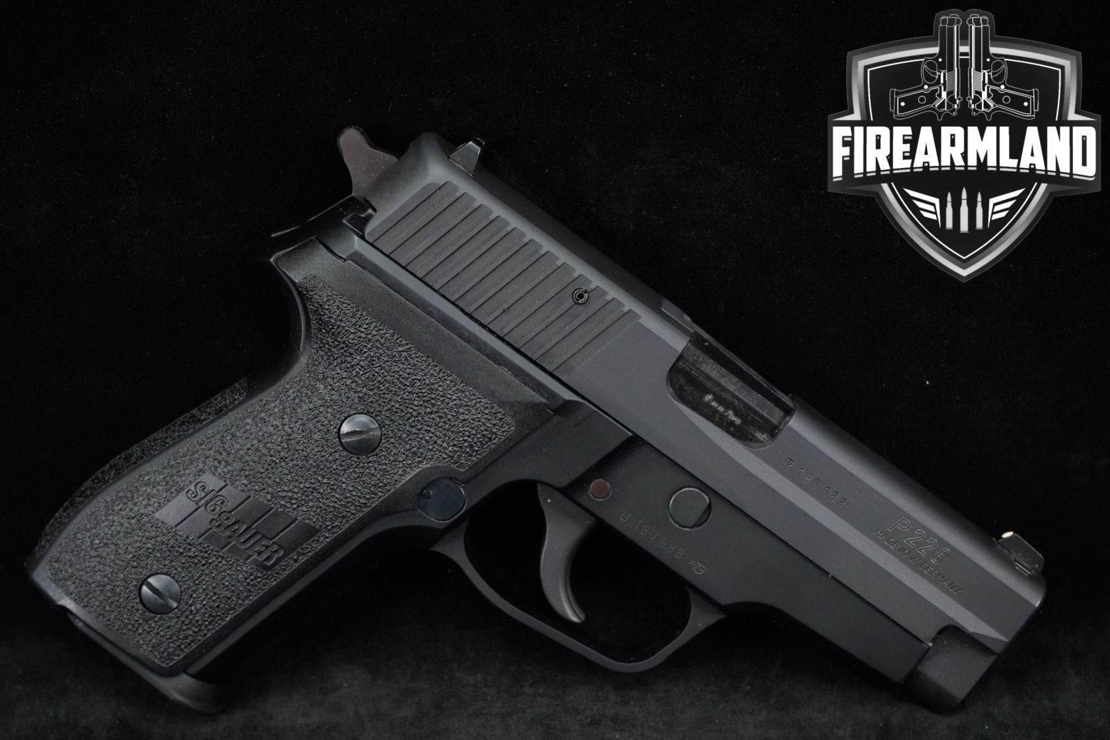 1993 SIG Sauer P228 9mm 3.9