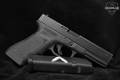 Glock G17 Gen3 9mm Luger Black in Good Condition Image 2