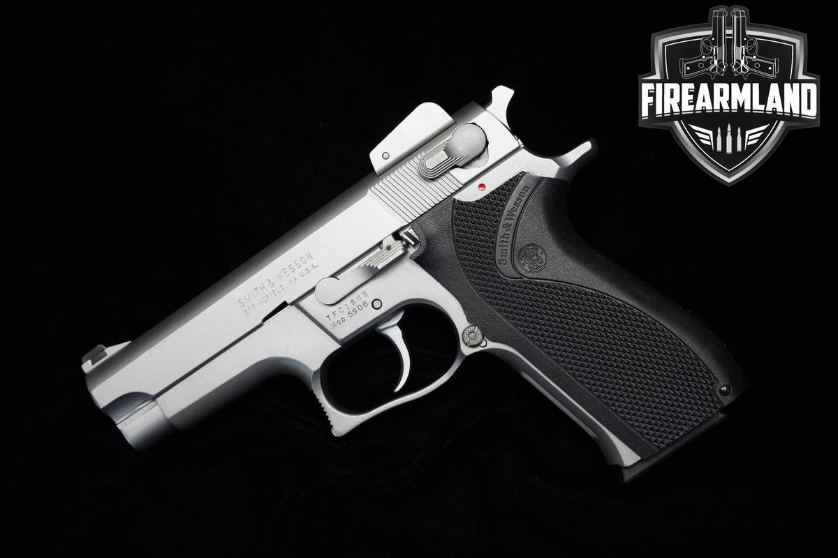 VINTAGE 1990 Smith & Wesson S&W Model 5906 9mm 4" Stainless S&W 5906 DA/SA