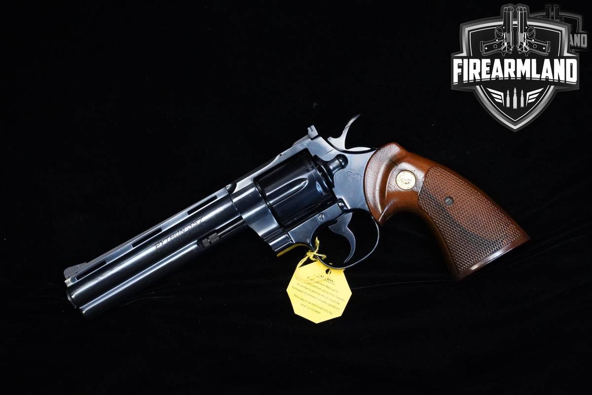 NEAR MINT 1978 Colt Python 357 Magnum 6" Blued Snake Colt Python +ORIG BOX