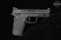 Smith & Wesson (S&W) M&P9 Shield EZ M2.0, Manual Thumb Safety 9mm Luger Black in Very Good Condition Image 4