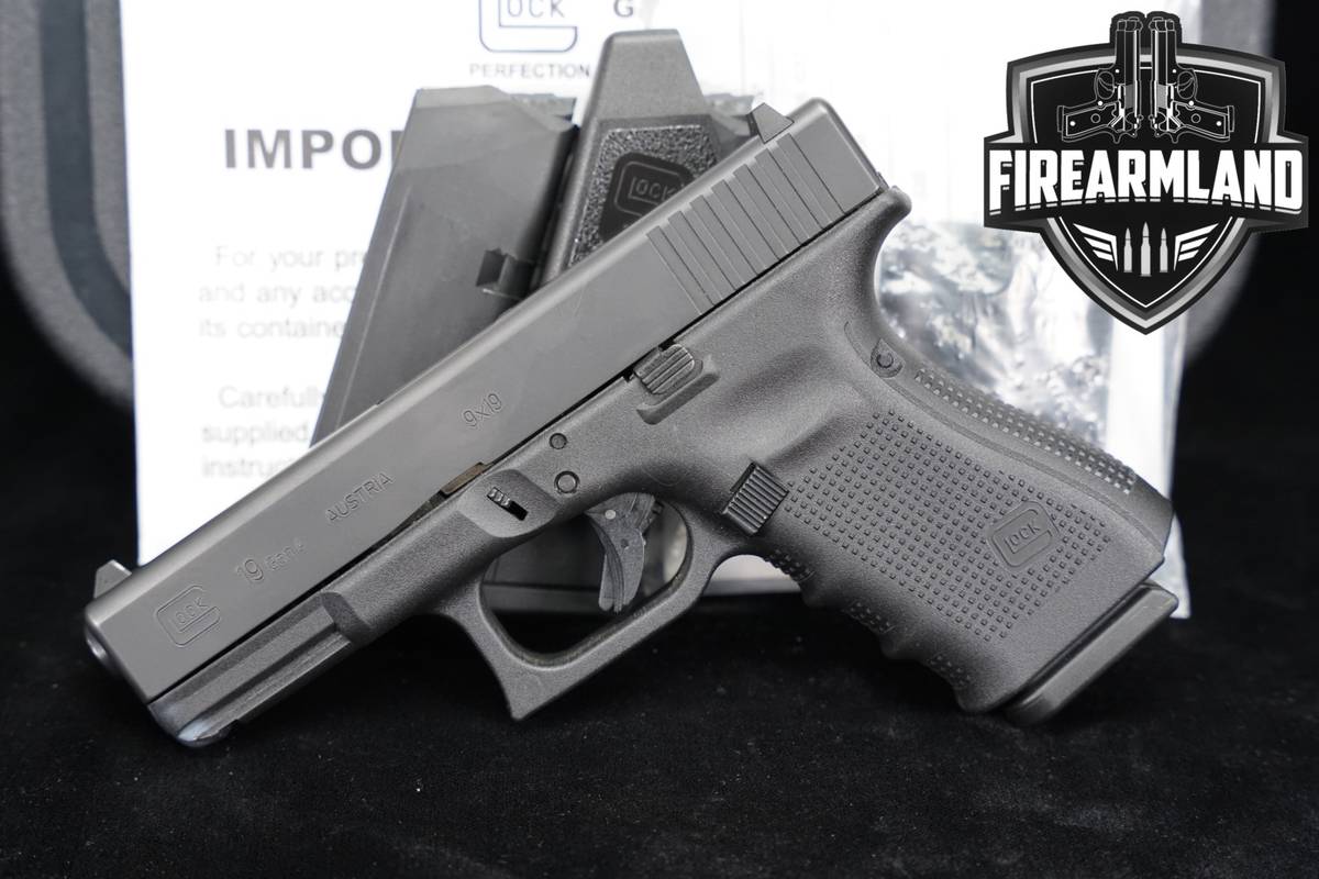 Glock 19 Gen4 9mm 4.02" G19 Gen-4 +3 MAGS & ORIG CASE