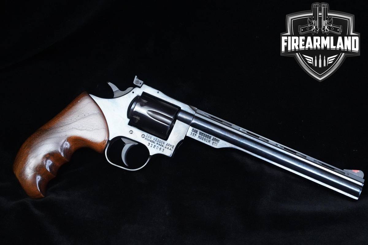 Dan Wesson Model 15-2 357 Magnum 8" Blued 15-2 VENT RIB DA/SA