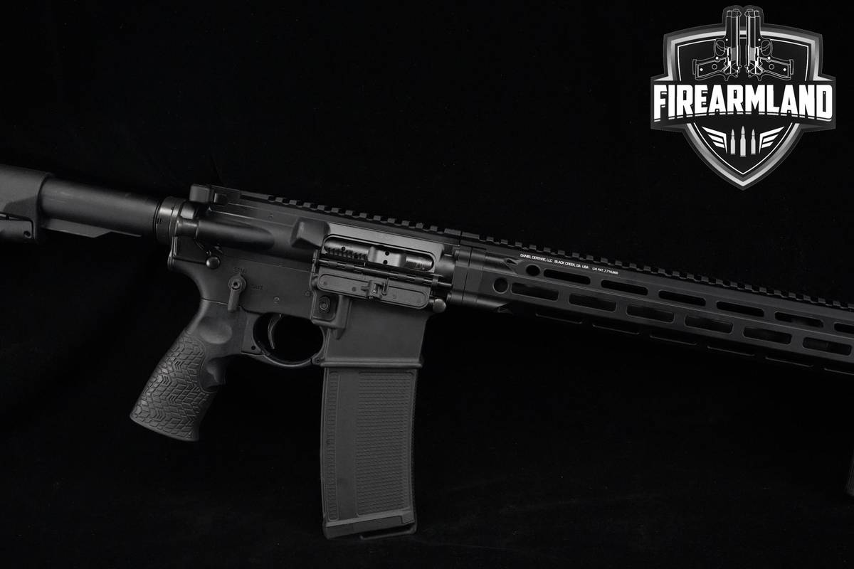 Daniel Defense DDM4 V7 Pro 5.56 NATO AR-15 AR15 18" DDM4V7