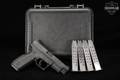 Springfield Armory XDm .40 S&W Black in Very Good Condition Image 2