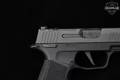 2023 Sig Sauer P365 X Macro 9mm Luger Black in Excellent Condition Image 4