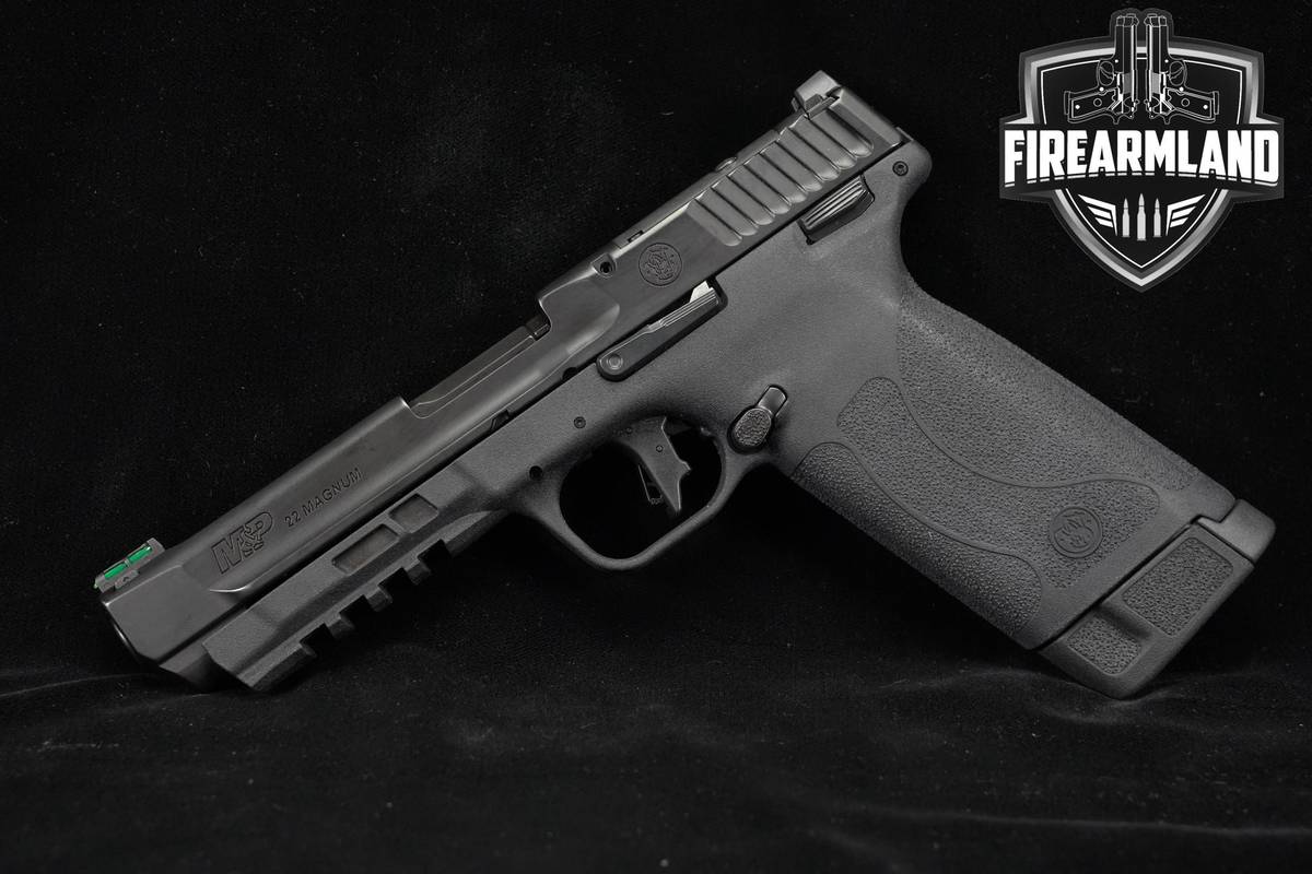 Smith & Wesson M&P 22-Magnum Optic-Ready 4.35" +2 MAGS & ORIG CASE