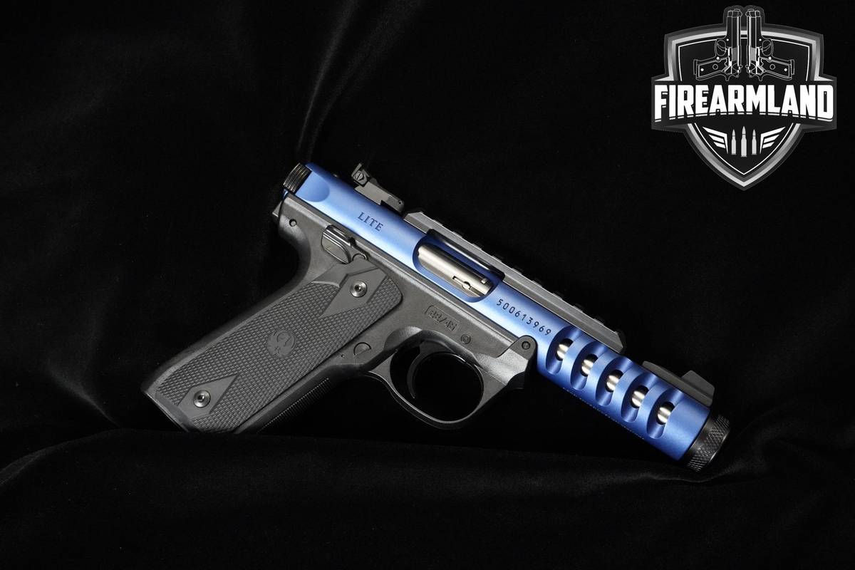 DISTRIBUTOR EXCLUSIVE Ruger Mark IV Lite 22/45 22LR 4.4" Ruger +2 MAGS