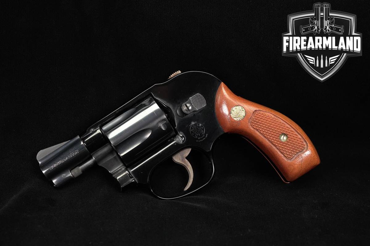 1969-1970 Smith & Wesson S&W Model 38 Bodyguard Airweight 38Special 1.875"