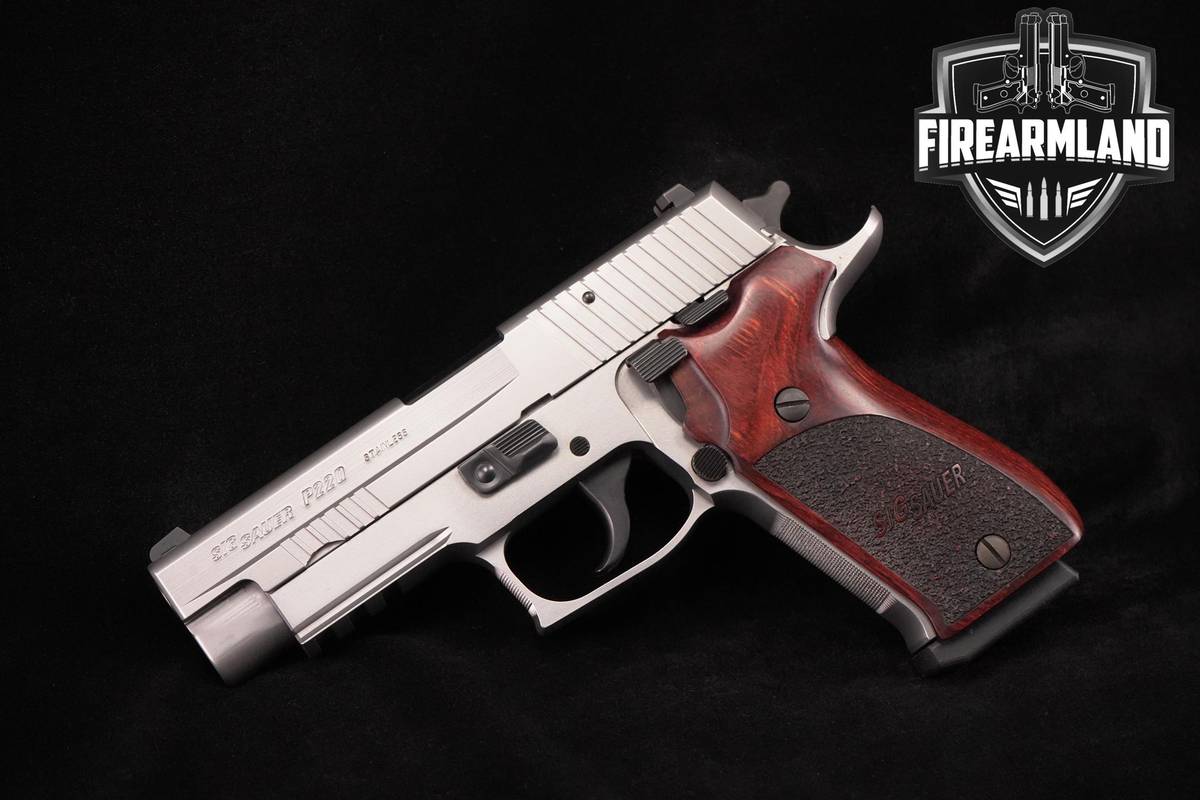 Sig Sauer P220 Elite Stainless 45 ACP 4.4" Stainless +4 MAGS & ORIG CASE