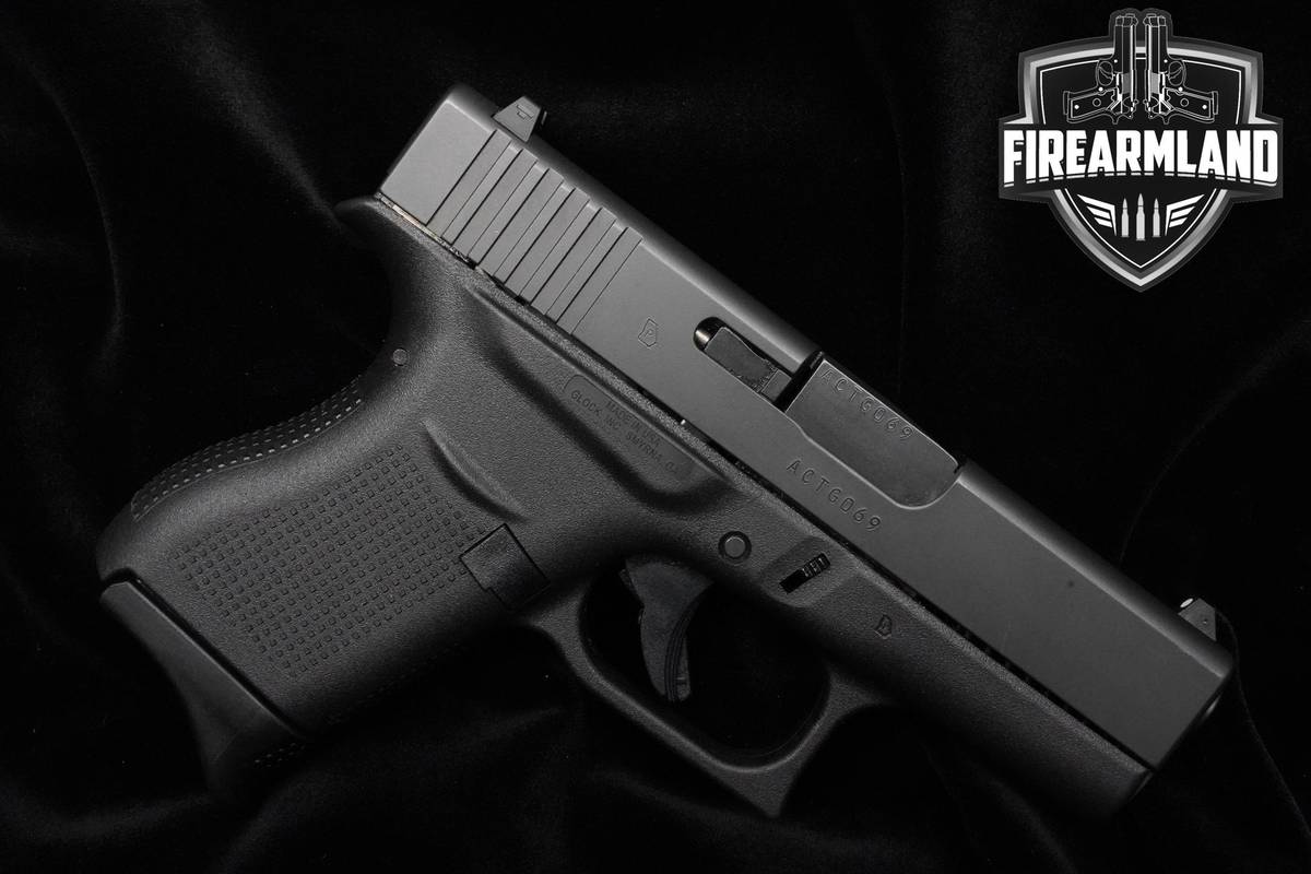 Glock 43 9mm 3.41" Glock G43 G-43 +3 MAGS & ORIG CASE