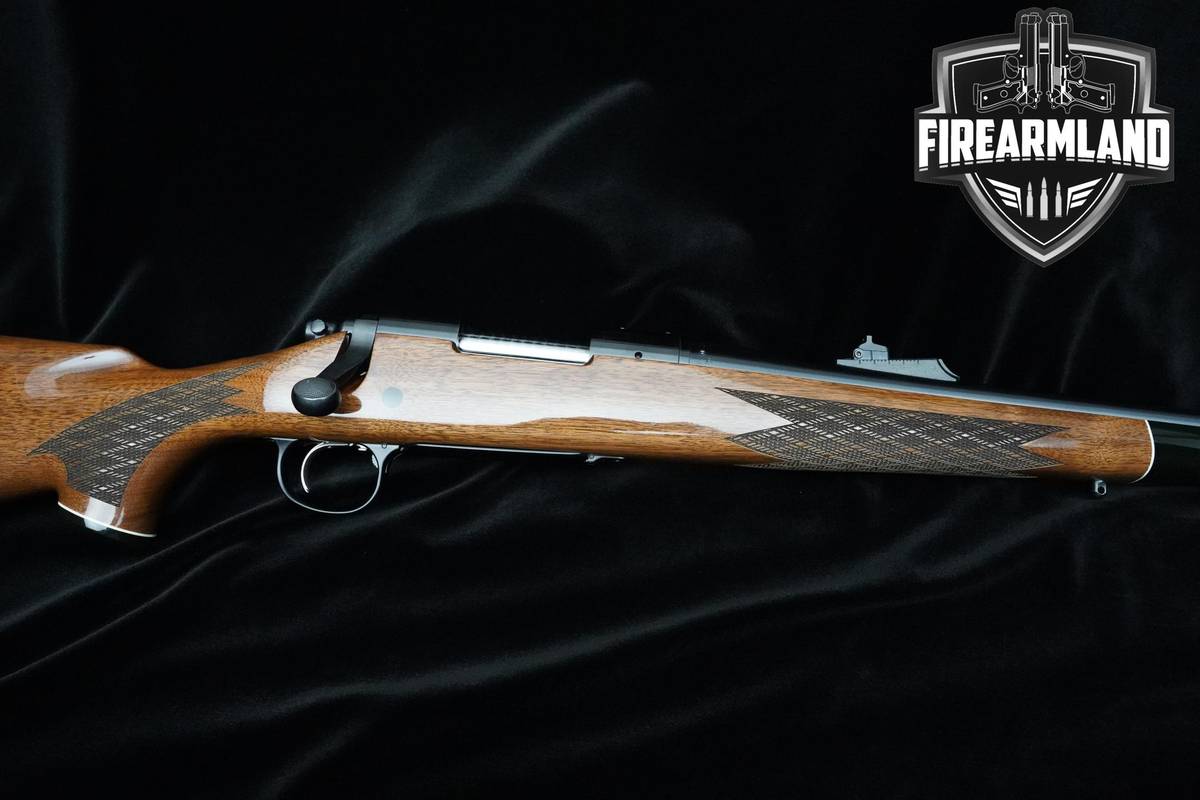 LIKE-NEW Remington 700 BDL 243 Win 22" Blued Rifle 5rd