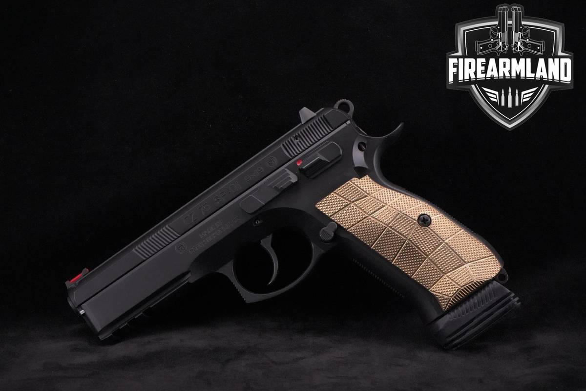 CZ 75 SP-01 9mm 4.4" CZ-75-SP-01 +2 MAGS & ORIG CASE