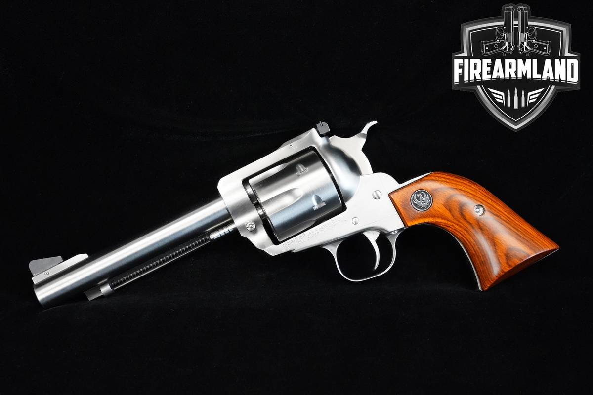 Ruger New Model Super Blackhawk Stainless 44-Magnum 5.5" Ruger +ORIG CASE