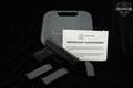 Glock 19 Gen3 9mm Luger Black Nitride in Excellent Condition Image 2