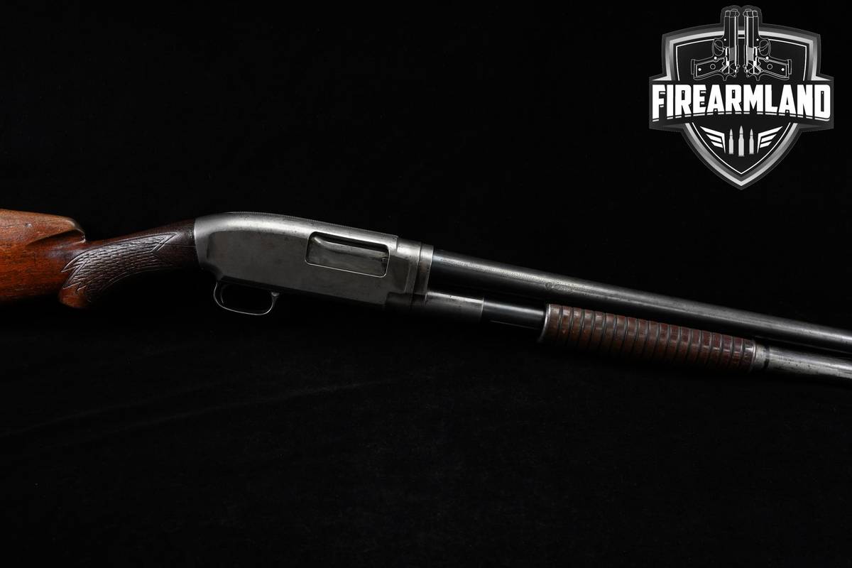 PRE-WAR VINTAGE 1923 Winchester Model 12 Field Grade 26" Blued & Walnut