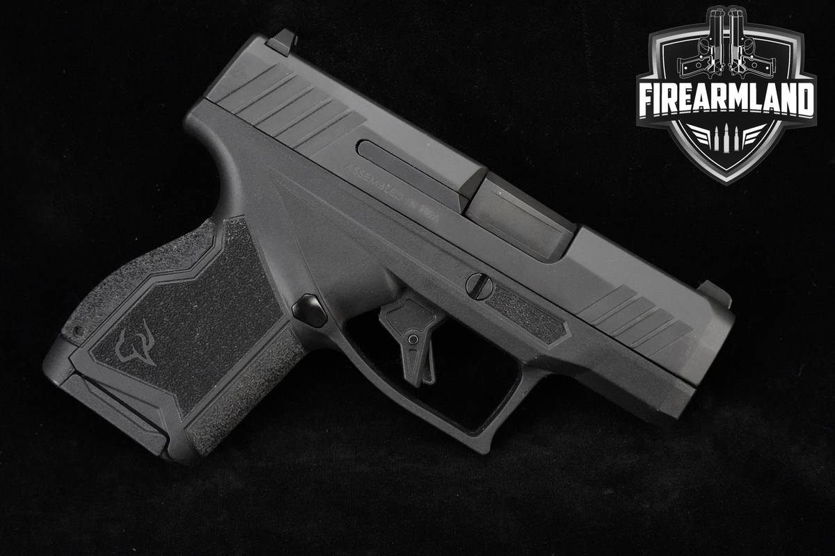 Taurus GX4 Micro-Compac 9mm Taurus +2 MAGS & HOLSTER