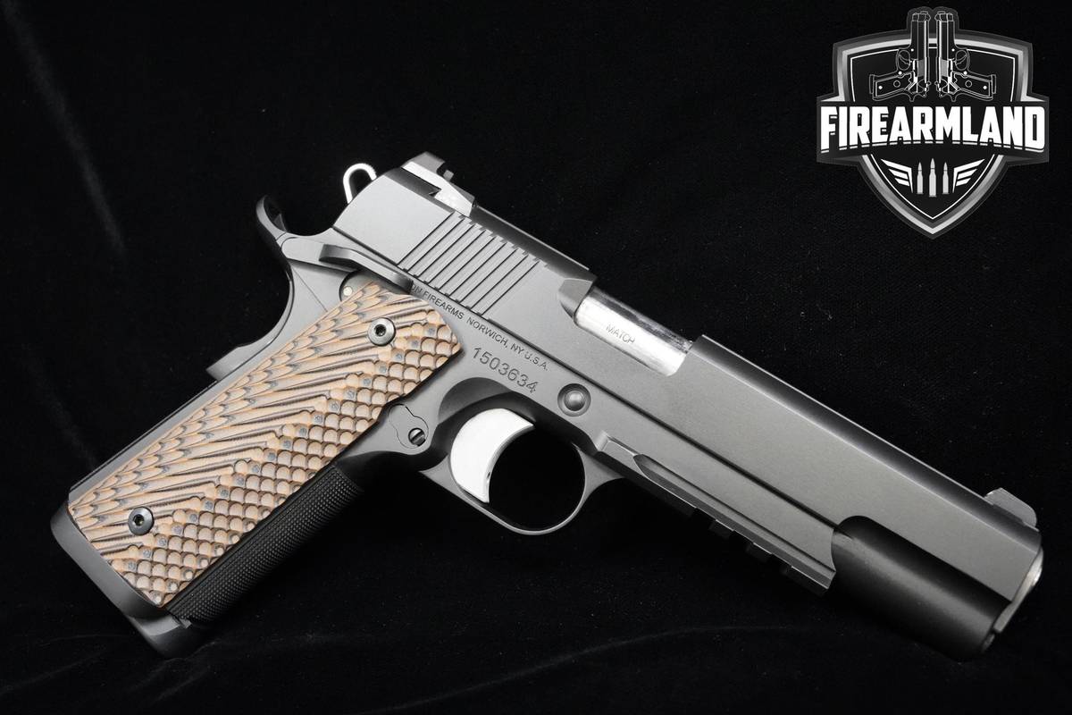 Dan Wesson Specialist 45 ACP 1911 Dan-Wesson 1911A1 2 MAGS & ORIG CASE