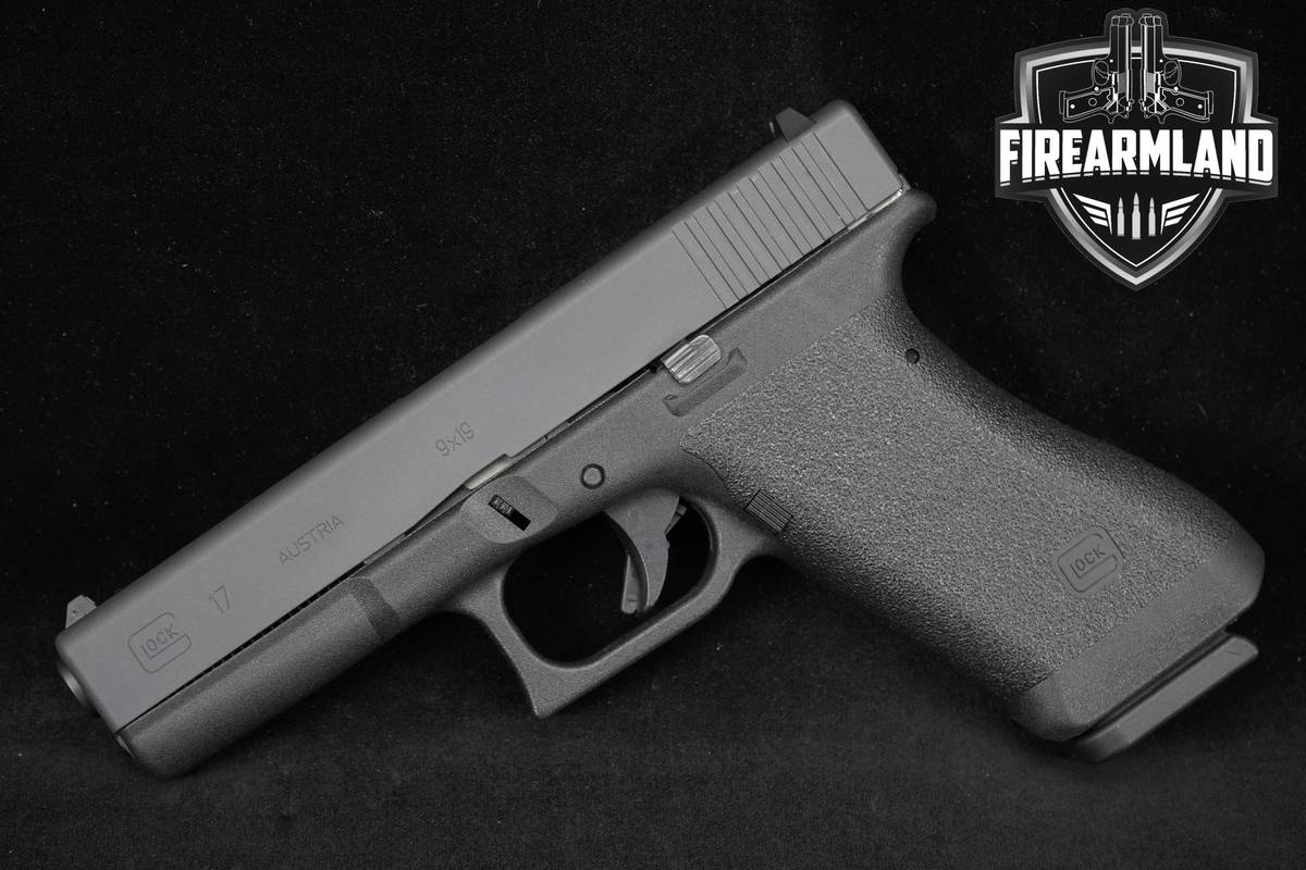 Glock 17 Gen1 Classic Historical Reproduction 4.49" G17 +2 MAGS & ORIG BOX