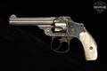 1902-1909 Smith & Wesson (S&W) .32 Safety Hammerless Second Model .32 S&W Nickel in Fair Condition Image 4