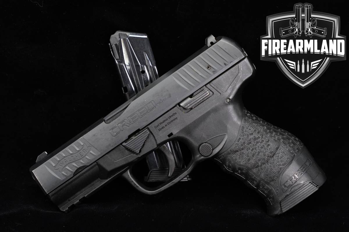 Walther Creed 9mm 4 +2 MAGS