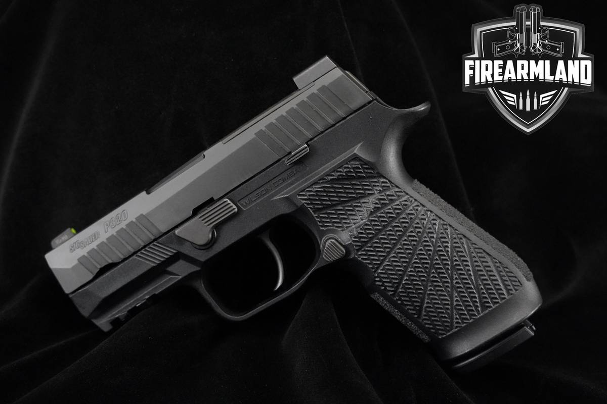 Sig Sauer P320 9mm 3.5" P320 P-320 WILSON COMBAT +5 MAGS & HOLSTER