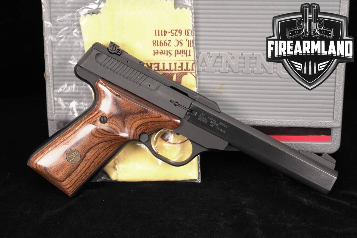 Browning Buck Mark Plus Pro-Target 22LR 5.5 Blued +ORIG CASE