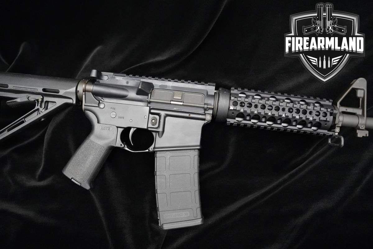 Bushmaster XM15-E2S 5.56 NATO 17" AR-15 AR15 AR XM15-E2S Bushmaster AR15