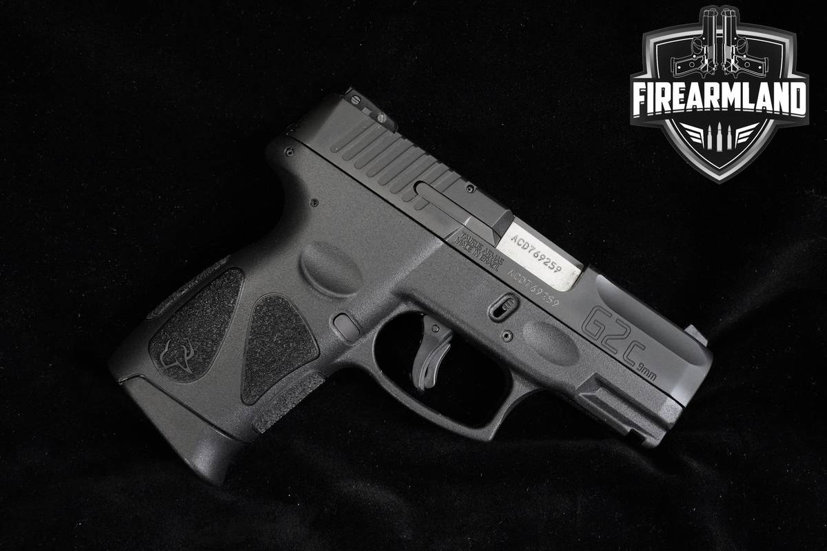 Taurus Model G2C 9mm 3.2" Taurus G2C +2 MAGS & ORIG BOX
