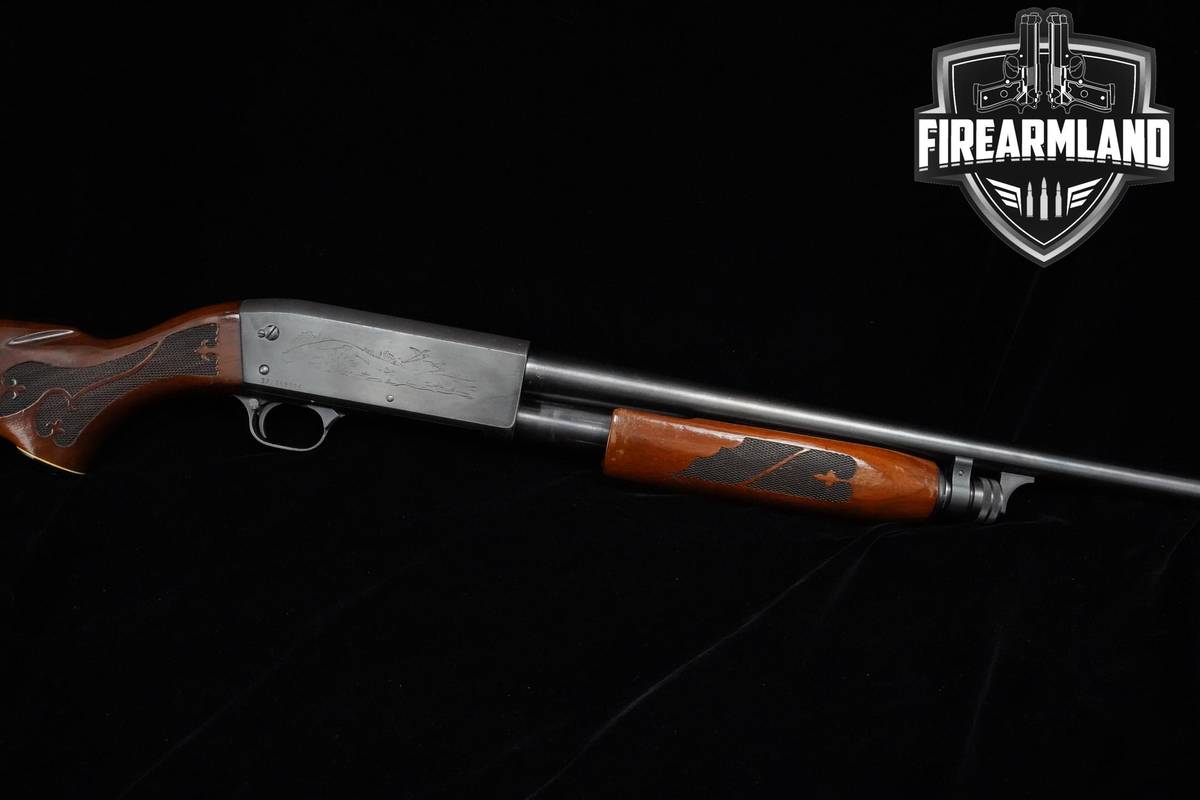 Ithaca Model 37 Featherlight 12-Gauge 28" Blued Ithaca 37