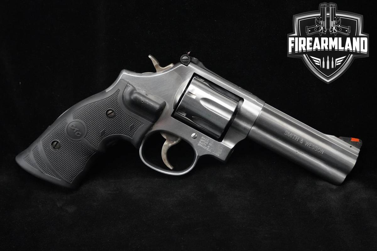 Smith & Wesson (S&W) Model 686-6 L-Frame 357 Magnum 4" Silver S&W 686-6