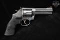 Smith & Wesson (S&W) Model 686-6 L-Frame .357 Mag. Silver in Very Good Condition Image 3