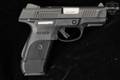 2019 Sturm Ruger SR9c 9mm Luger Black in Very Good Condition Image 5