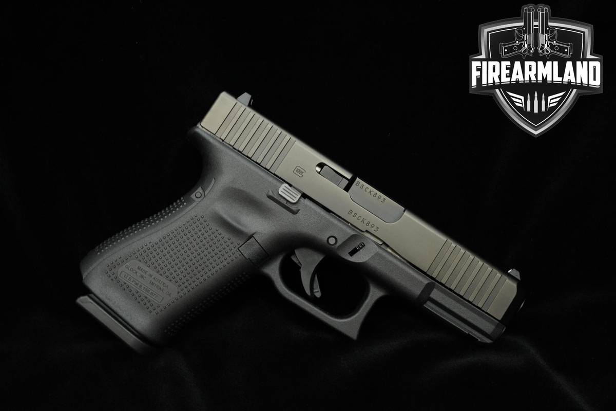 LIKE-NEW Glock 19 Gen5 9mm 4.02" 19 Glock G19 G-19 Gen-5