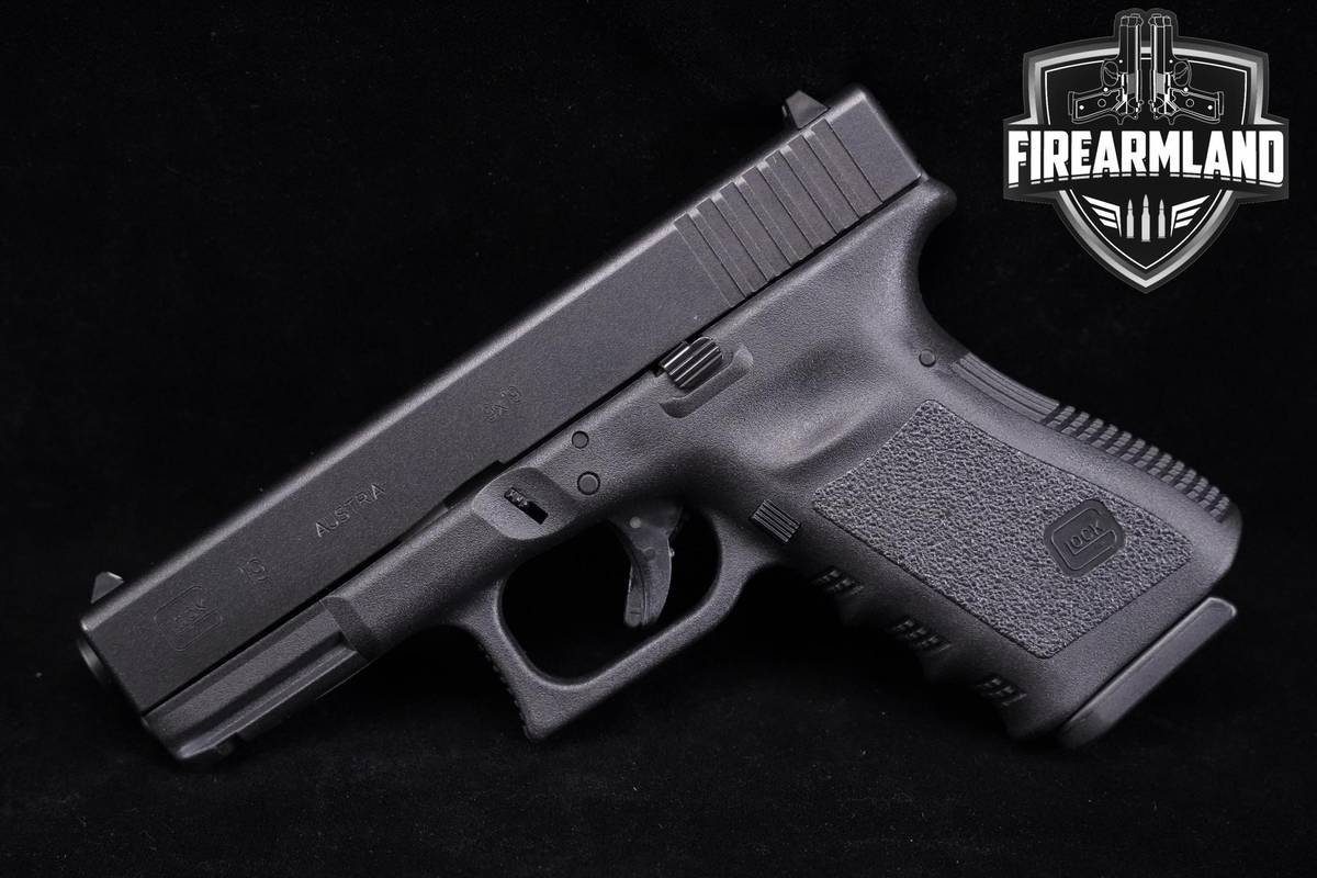 Glock 19 Gen3 9mm 4.02" G19 Gen 3 +2 MAGS & ORIG CASE