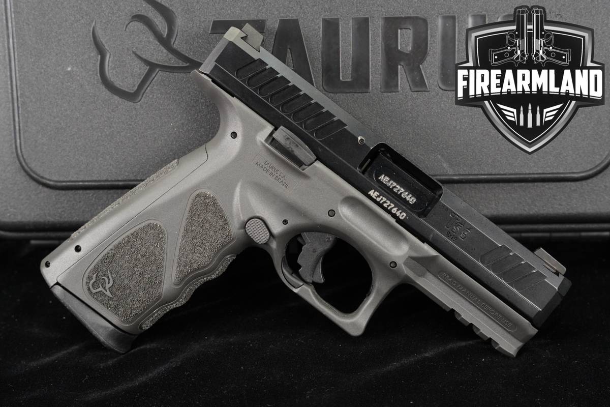 Taurus TS9 9mm 4" Two-Tone Black & Grey TS-9 +2 MAGS & ORIG CASE