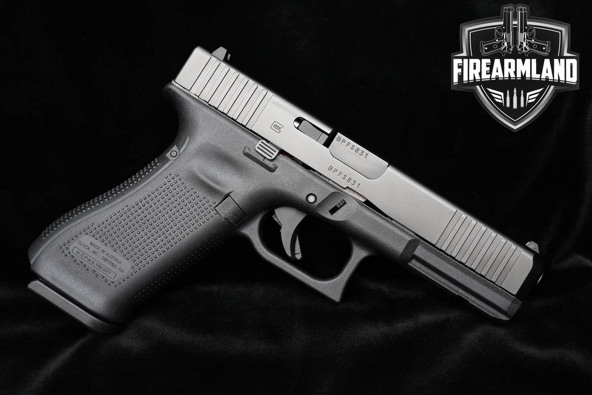 ORIG CASE Glock 17 Gen5 9mm Glock Pistol 9 G17 G17G5 2MAGS